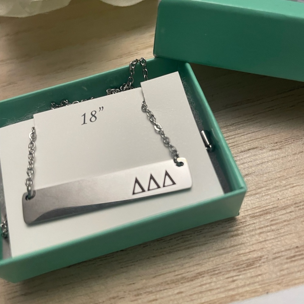 NWT Tri Delta Bar Necklace Silver plated letters 18” chain in box - Picture 6 of 7